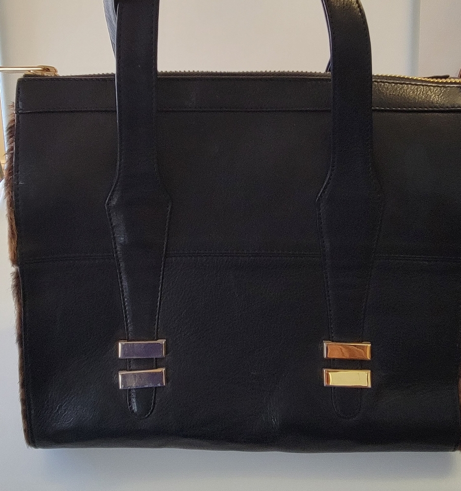 Gorgeous unused Alexandra Satine brown and black faux fur women's bag
